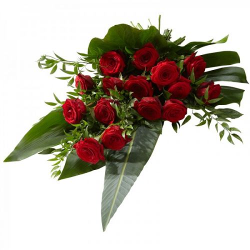 Траурный букет из красных роз с доставкой по Амурску